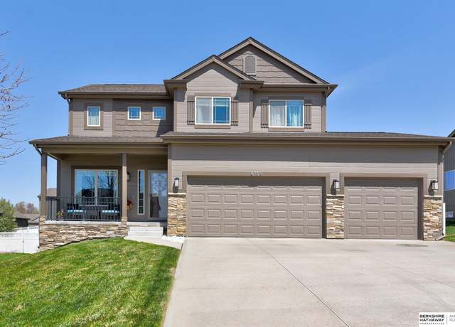 Property at 18810 Willow St, Omaha, NE 68136, 4 beds, 2.5 baths