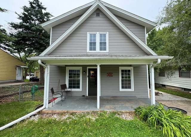 Property at 1615 N 64th St, Lincoln, NE 68505, 3 beds, 1.5 baths