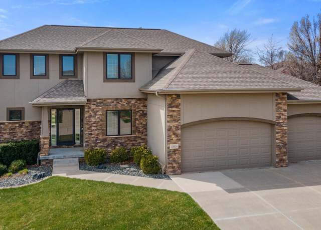 Property at 10814 S 172nd St, Omaha, NE 68136, 3 beds, 2.5 baths