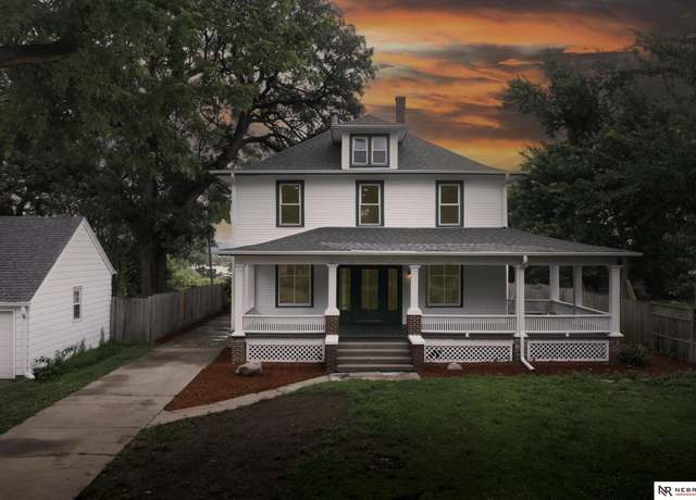Property at 5805 Florence Blvd, Omaha, NE 68110, 5 beds, 3 baths