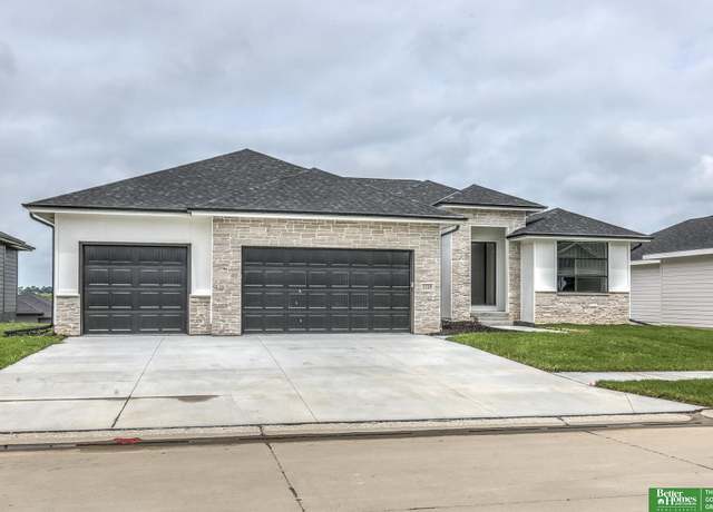 Property at 5508 N 213 St, Elkhorn, NE 68022, 5 beds, 3 baths