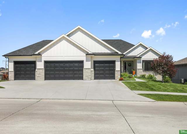 Property at 2331 N 188th St, Omaha, NE 68022, 5 beds, 3 baths