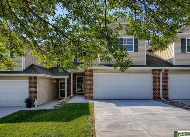 Property at 15365 Orchard Ave, Omaha, NE 68137, 3 beds, 2.5 baths