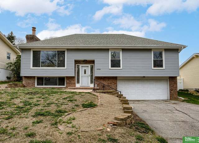 Property at 4924 N 114 St, Omaha, NE 68164, 3 beds, 2.5 baths