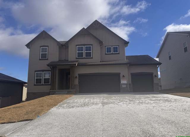 Property at 8625 N 177 St, Bennington, NE 68007, 4 beds, 2.5 baths