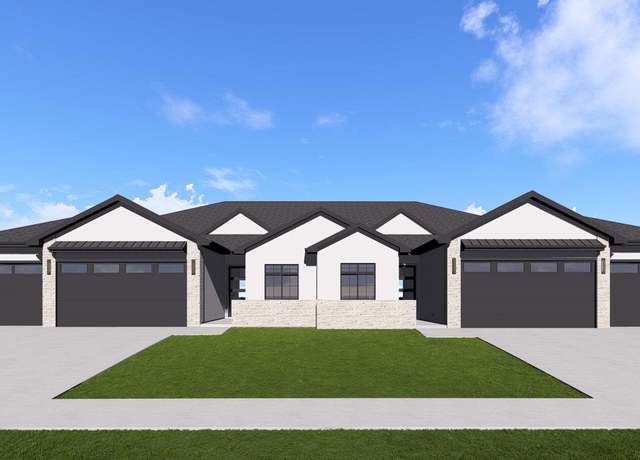 Property at 9732 Hillcrest Trl, Lincoln, NE 68520, 4 beds, 3 baths