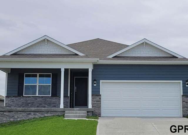Property at 13614 Whitmore St, Omaha, NE 68142, 4 beds, 3 baths