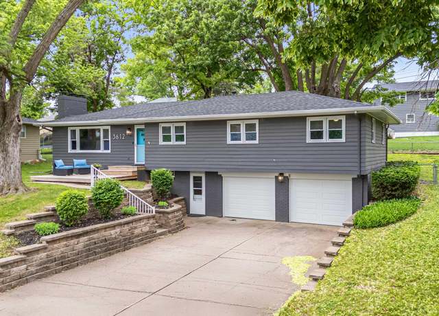 Property at 3612 S 105th Ave, Omaha, NE 68124, 4 beds, 2 baths