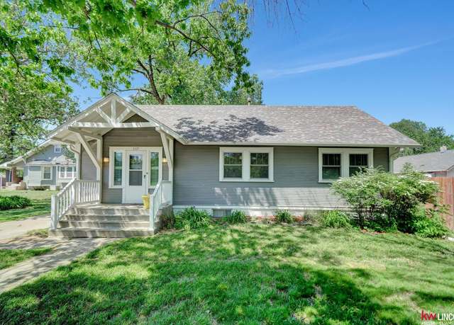 Property at 3320 Normal Blvd, Lincoln, NE 68506, 2 beds, 1.5 baths
