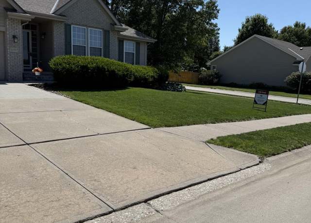 Property at 16917 Pierce St, Omaha, NE 68130, 3 beds, 3 baths