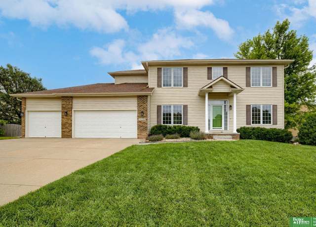 Property at 14123 Camden Ave, Omaha, NE 68164, 6 beds, 3.5 baths