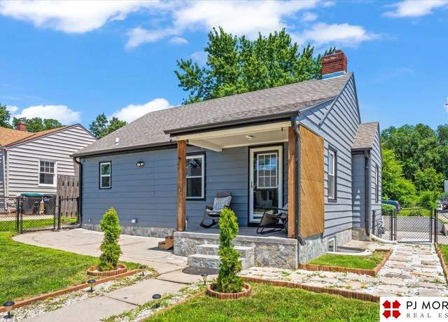 Property at 2151 S 62nd St, Omaha, NE 68106, 3 beds, 2 baths