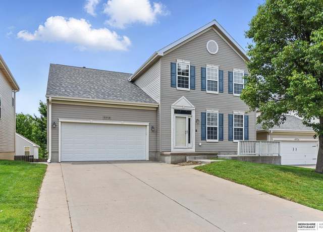 Property at 4958 S 193rd St, Omaha, NE 68135, 4 beds, 2.5 baths