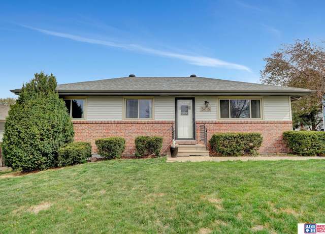 Property at 5615 Salt Valley Vw, Lincoln, NE 68512, 3 beds, 2 baths