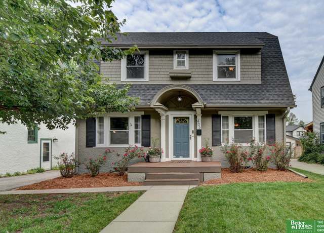 Property at 406 S 49th St, Omaha, NE 68132, 3 beds, 2.5 baths