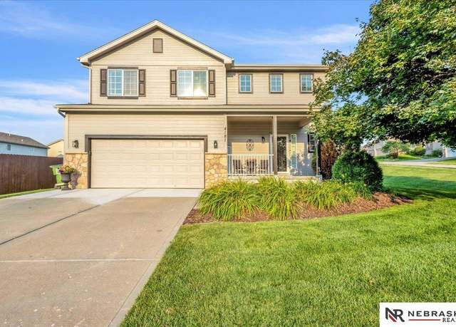 Property at 4181 S 199th Cir, Omaha, NE 68135, 4 beds, 3.5 baths