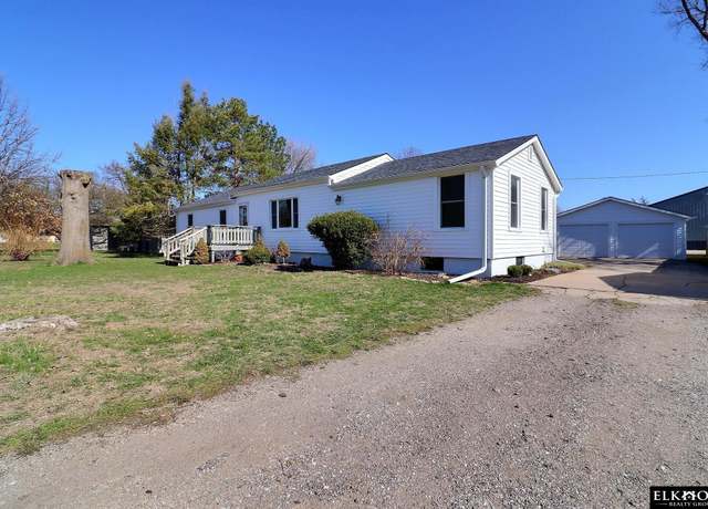 Property at 106 Jefferson St, Waterloo, NE 68069, 4 beds, 2 baths