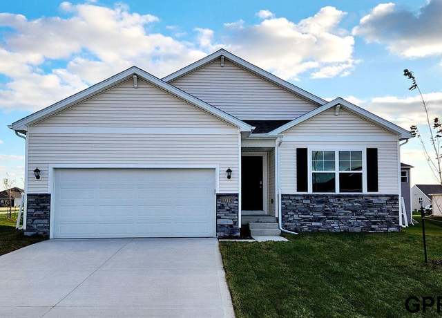 Property at 5411 N 188 St, Elkhorn, NE 68022, 4 beds, 3.5 baths
