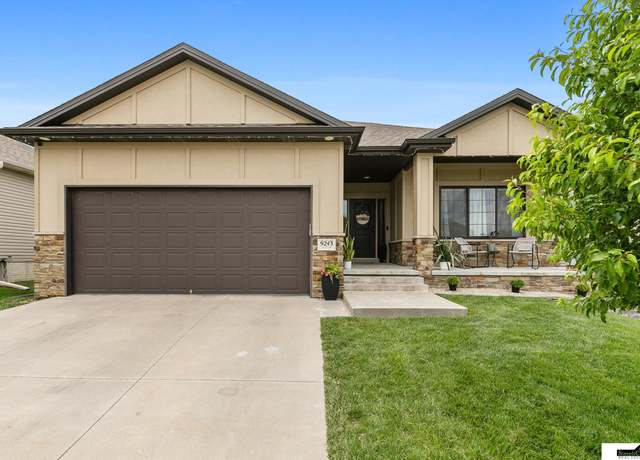 Property at 9243 S 71st St, Lincoln, NE 68516, 5 beds, 3 baths