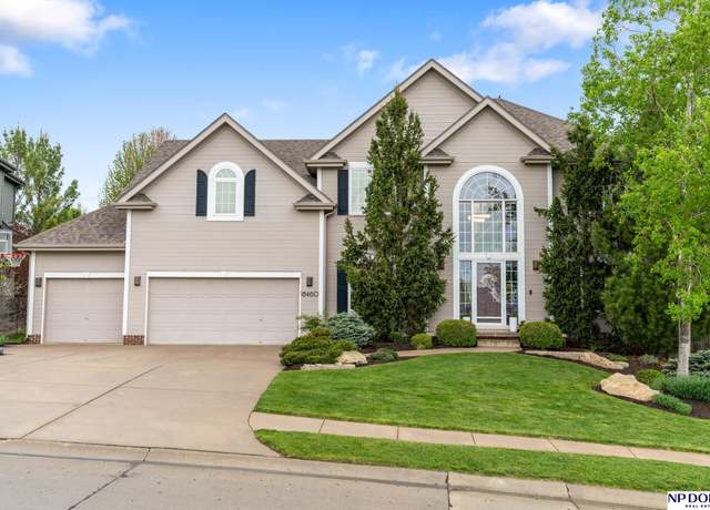 Property at 18460 Adams St, Omaha, NE 68135, 6 beds, 3.5 baths