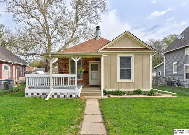 Property at 2550 Avenue A, Council Bluffs, IA 51501, 2 beds, 1 bath