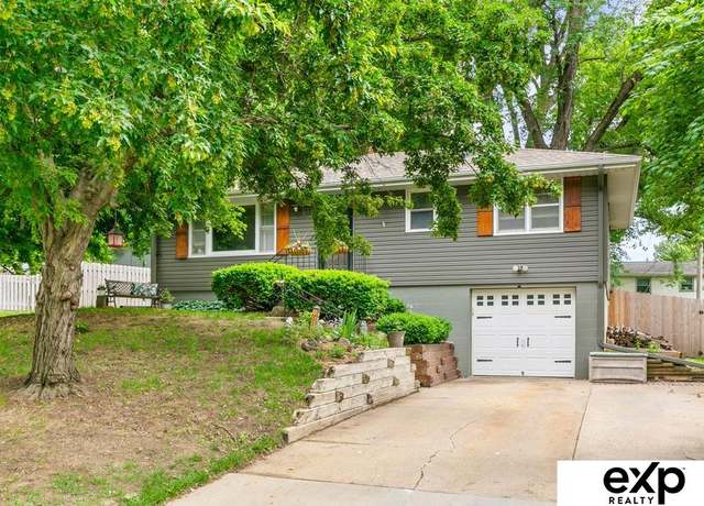Property at 10917 Spring St, Omaha, NE 68144, 3 beds, 1 bath