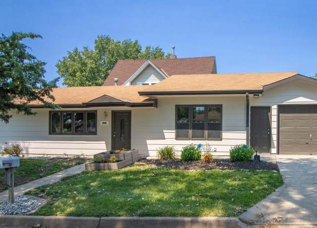 Property at 6600 Y St, Lincoln, NE 68505, 4 beds, 2 baths