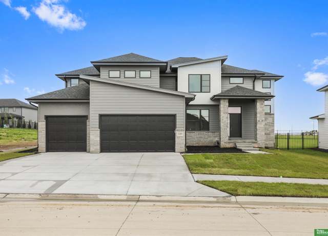 Property at 5409 N 196th Ave, Elkhorn, NE 68022, 5 beds, 4.5 baths