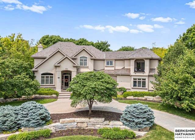 Property at 910 N 143rd Avenue Circle, Omaha, NE 68154, 5 beds, 6.5 baths