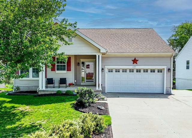 Property at 11351 S 198th St, Gretna, NE 68028, 4 beds, 3 baths