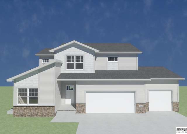 Property at 10310 S 110th St, Papillion, NE 68046, 3 beds, 3 baths