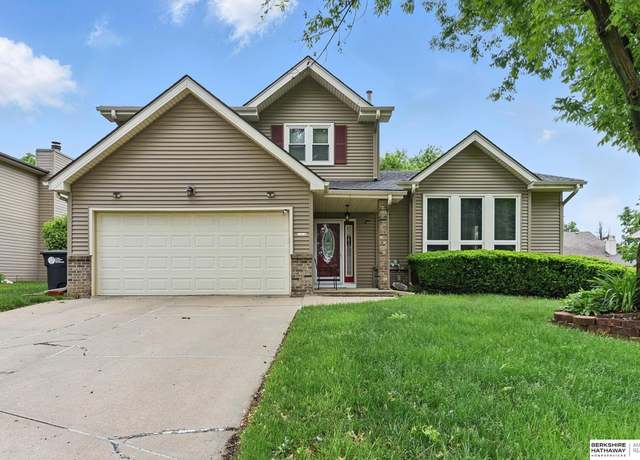 Property at 1611 N 150th Plz, Omaha, NE 68154, 3 beds, 3.5 baths