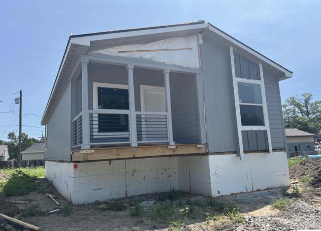 Property at 105 North Platte St, Valley, NE 68064, 3 beds, 2 baths