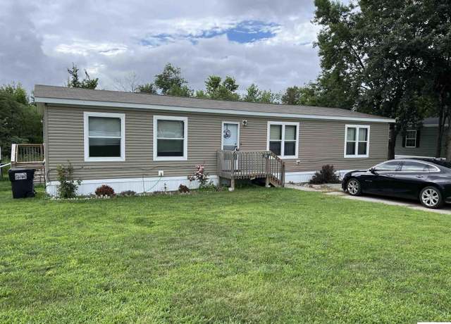 Property at 2902 Hancock St Lot 80, Bellevue, NE 68005-5639, 3 beds, 2 baths