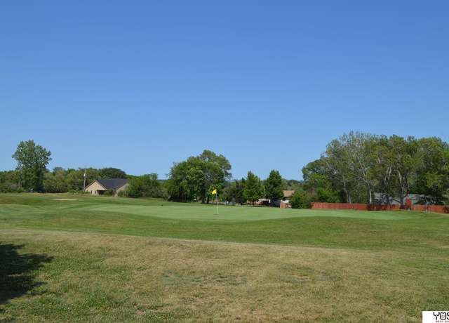 Property at 8501 Eagle Pt, Plattsmouth, NE 68048