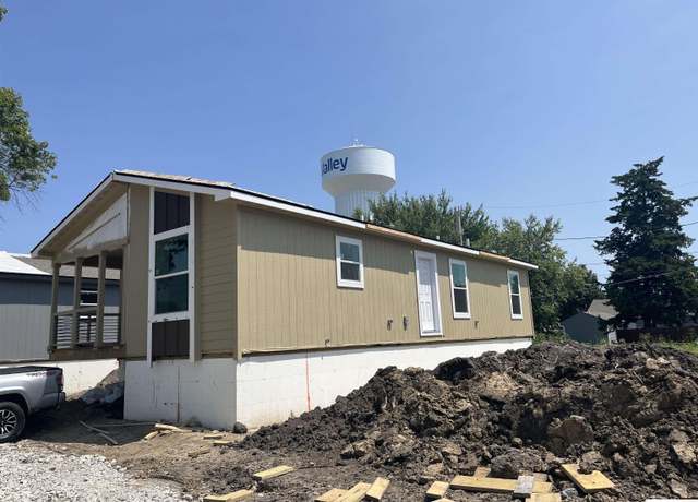 Property at 107 North Platte St, Valley, NE 68064, 3 beds, 2 baths