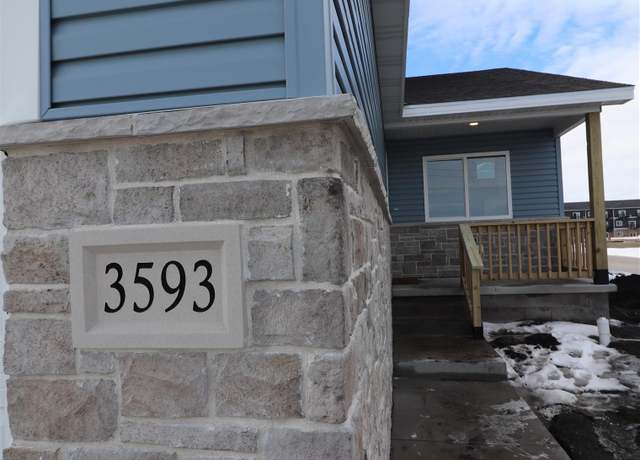 Property at 3593 Little Bluestem Rd, Fremont, NE 68025, 3 beds, 2.5 baths