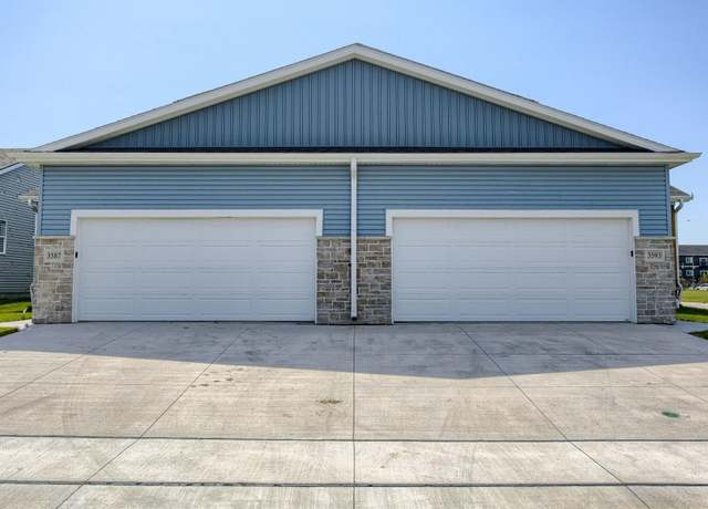 Property at 3593 Little Bluestem Rd, Fremont, NE 68025, 3 beds, 2.5 baths