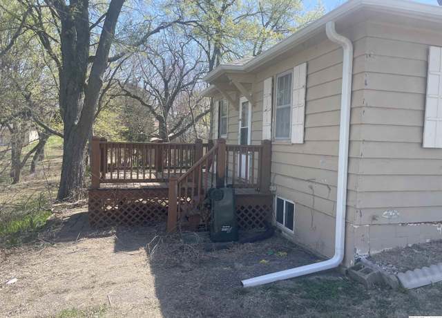 Property at 5301 Miller Ave, Ralston, NE 68127, 2 beds, 1 bath