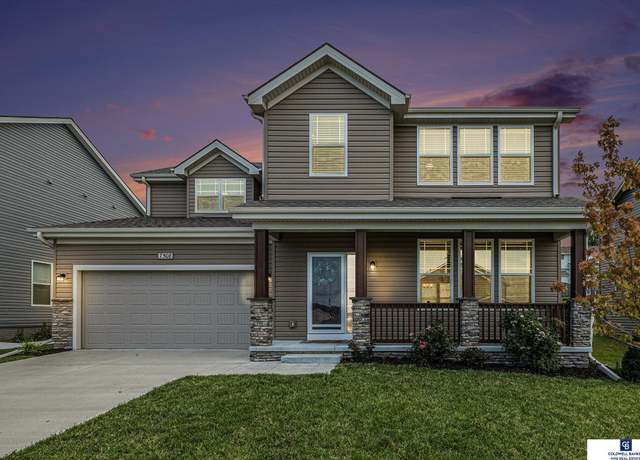 Property at 7508 S 185th St, Omaha, NE 68136, 4 beds, 5.5 baths