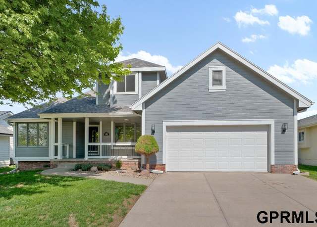 Property at 11889 S 217th St, Gretna, NE 68028, 4 beds, 3.5 baths