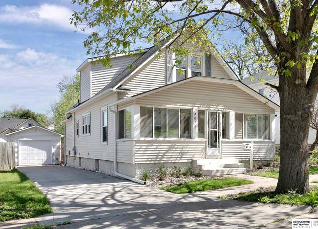 Property at 4814 Poppleton Ave, Omaha, NE 68106, 4 beds, 2 baths