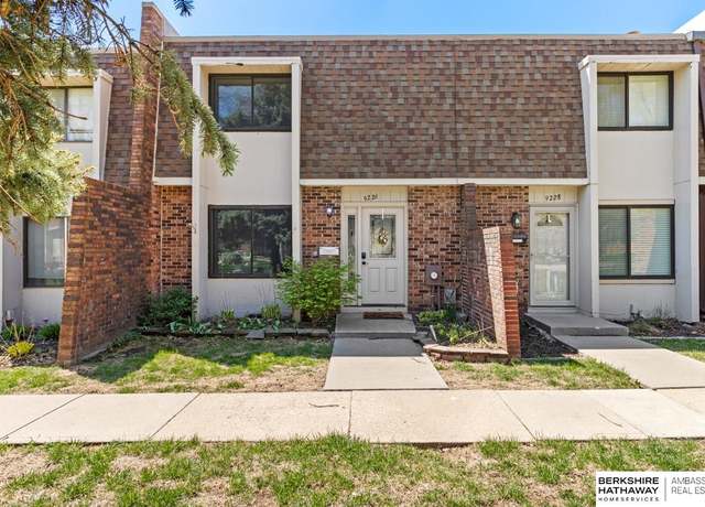 Property at 9226 V Plz, Omaha, NE 68127, 3 beds, 3 baths