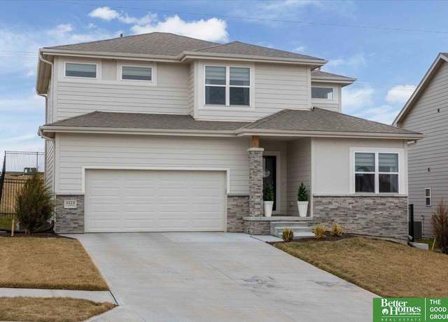 Property at 4418 S 215th Ave, Elkhorn, NE 68022, 4 beds, 4 baths