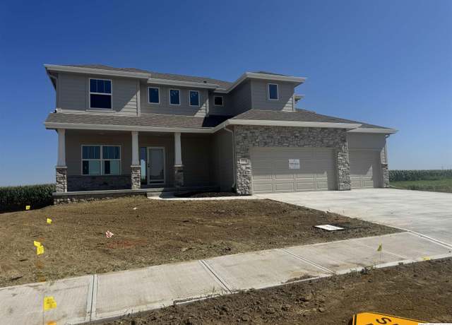 Property at 20816 Vernon Ave, Elkhorn, NE 68022, 5 beds, 2.5 baths