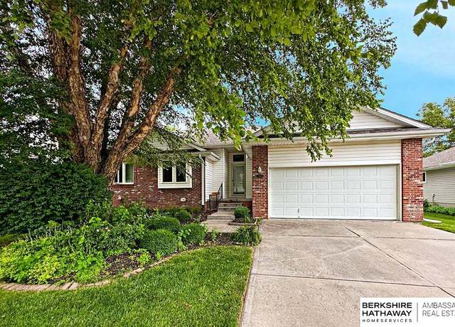Property at 9983 S 171st St, Omaha, NE 68136, 3 beds, 3 baths