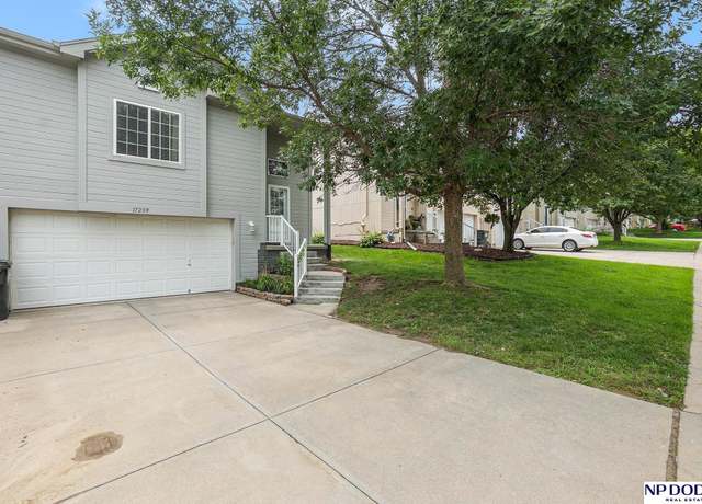Property at 17209 Manderson St, Omaha, NE 68116, 3 beds, 2 baths