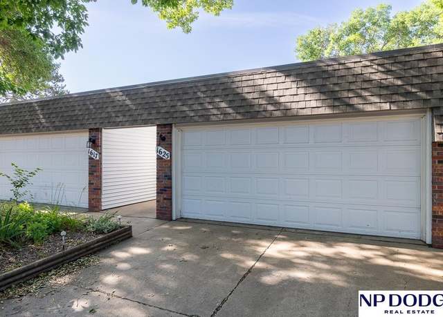 Property at 1625 Granada Ln, Lincoln, NE 68528, 2 beds, 1 bath