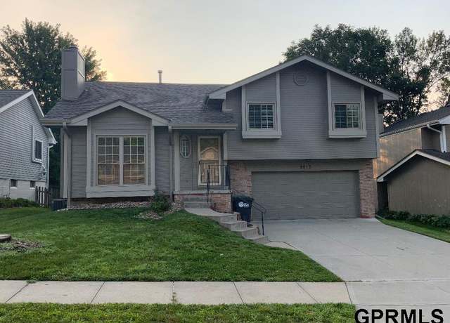Property at 5013 N 126th St, Omaha, NE 68164, 3 beds, 2 baths
