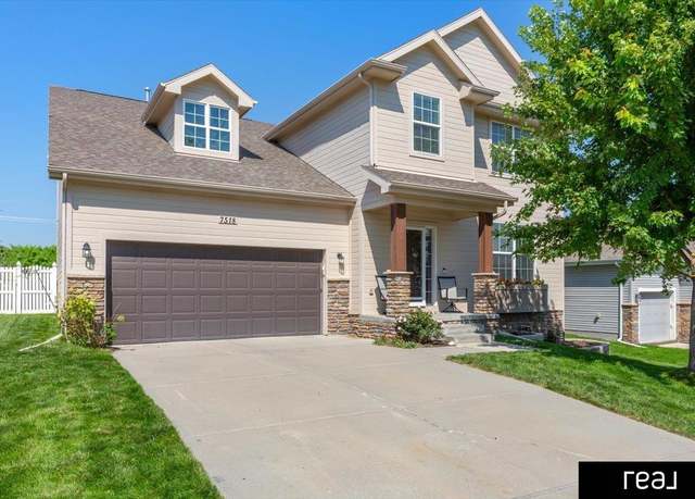 Property at 7518 S 191st St, Omaha, NE 68136, 4 beds, 2.5 baths